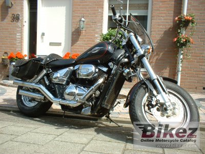 1997 Suzuki VZ 800 Marauder photo